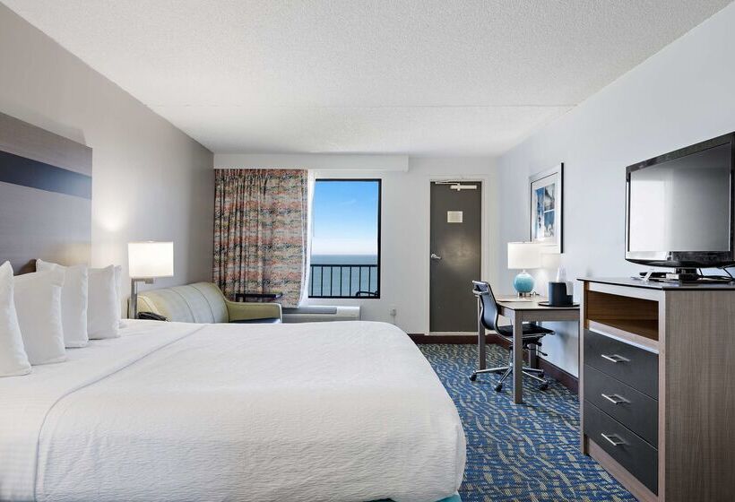 هتل Best Western Plus Holiday Sands Inn & Suites
