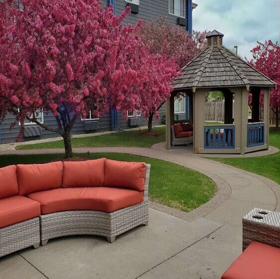 فندق Best Western Plus Hudson I 94