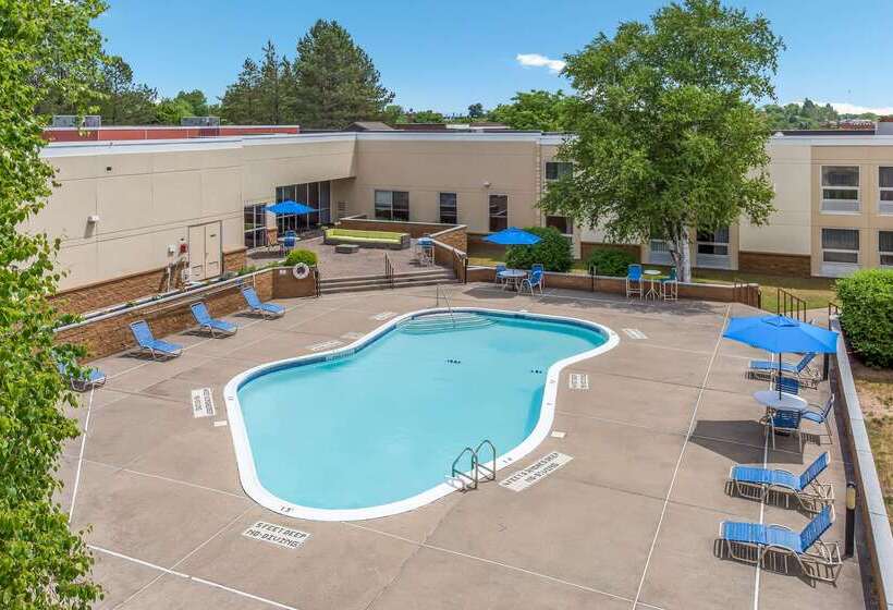 Burrstone Inn, Ascend Hotel Collection