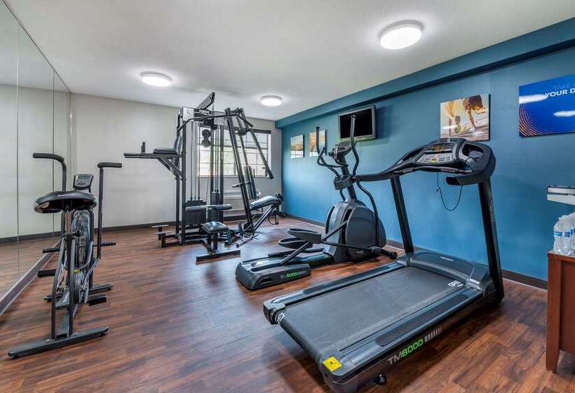 호텔 Comfort Inn & Suites Napoleon