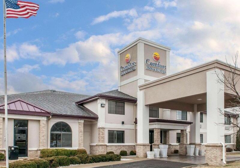 호텔 Comfort Inn & Suites Napoleon