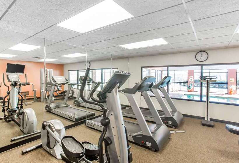 هتل Comfort Inn Franklin Highway 96
