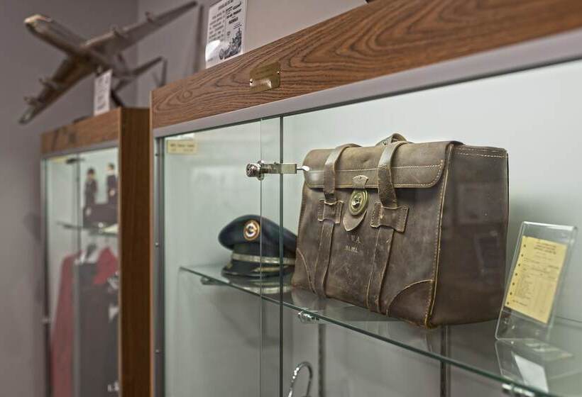 هتل Crowne Plaza Suites Msp Airport   Mall Of America, An Ihg