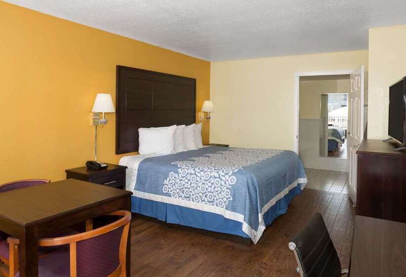 فندق Days Inn & Suites By Wyndham Port Richey