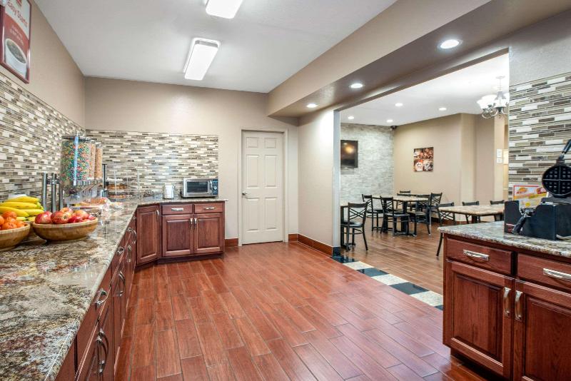 فندق Econo Lodge