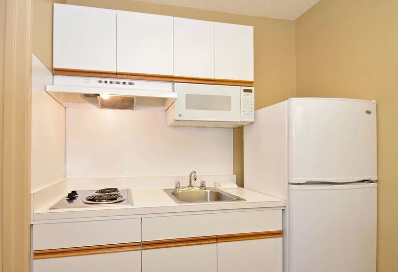 בית מלון כפרי Extended Stay America Suites  Los Angeles  Lax Airport  El Segundo