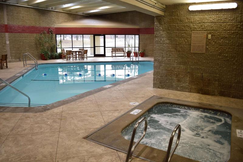 Gateway Hotel And Conference Center