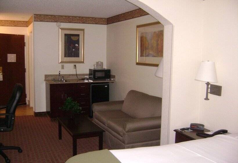 ホテル Holiday Inn Express Wilson I 95, An Ihg