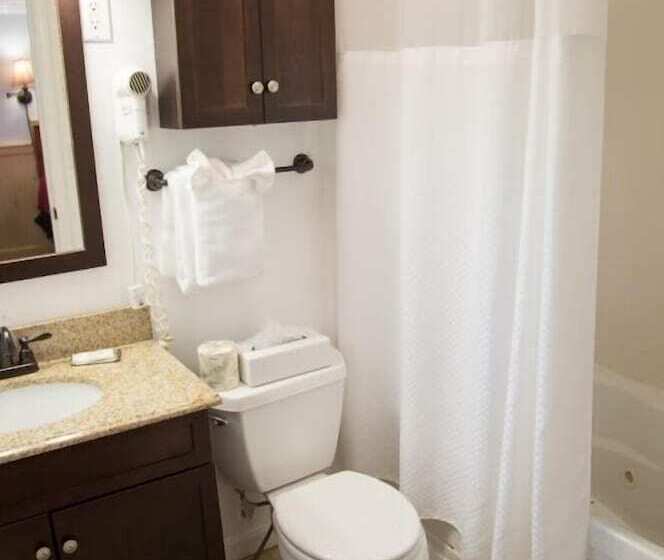 فندق Homestead Inn   Blowing Rock