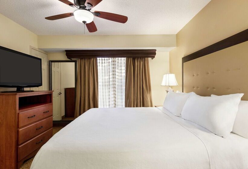 هتل Homewood Suites Dallas/park Central