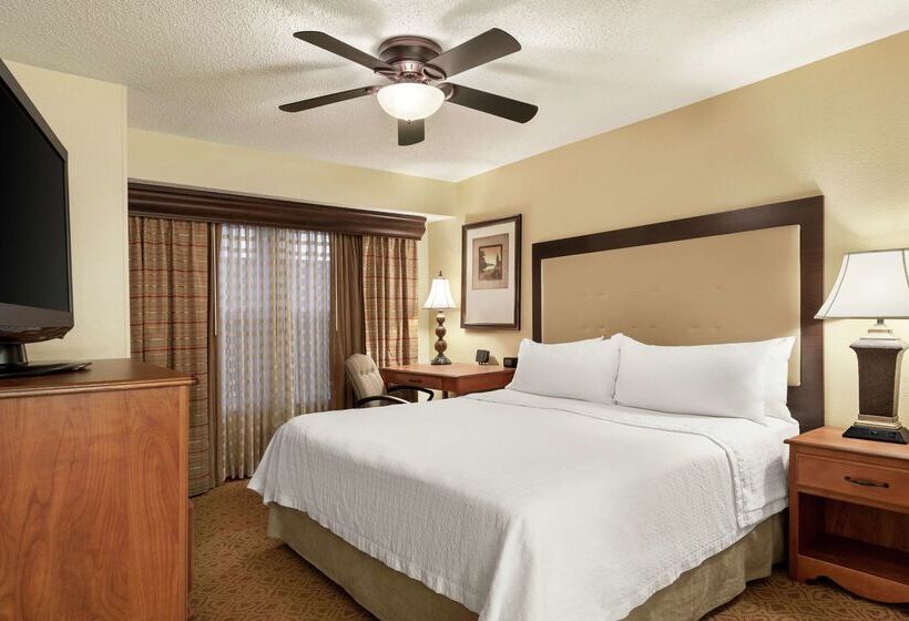 هتل Homewood Suites Dallas/park Central