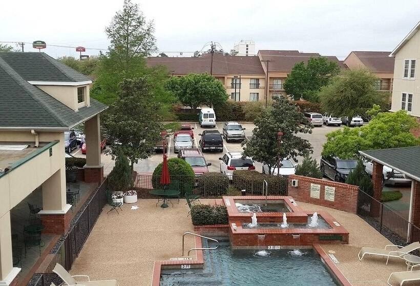 בית מלון כפרי Homewood Suites By Hilton Ft. Worthbedford