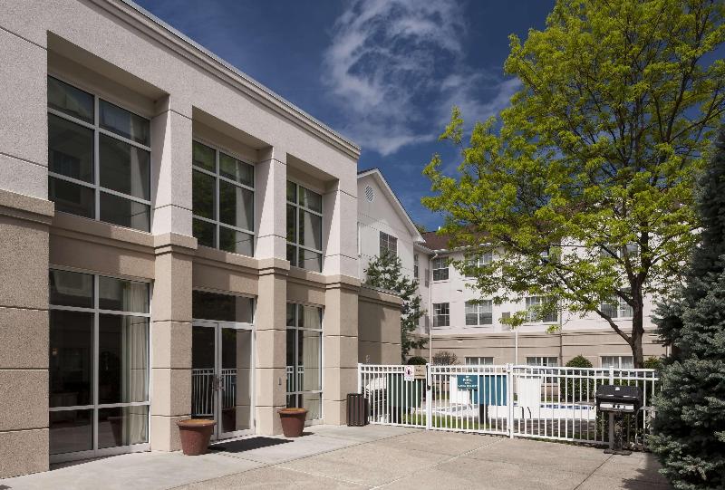 هتل Homewood Suites By Hilton Newarkcranford