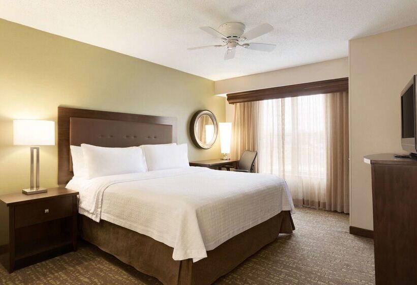호텔 Homewood Suites Toledo Maumee