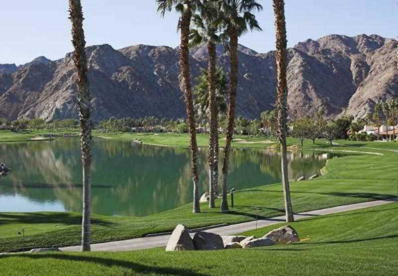 בית מלון כפרי Marriott Riverside At The Convention Center