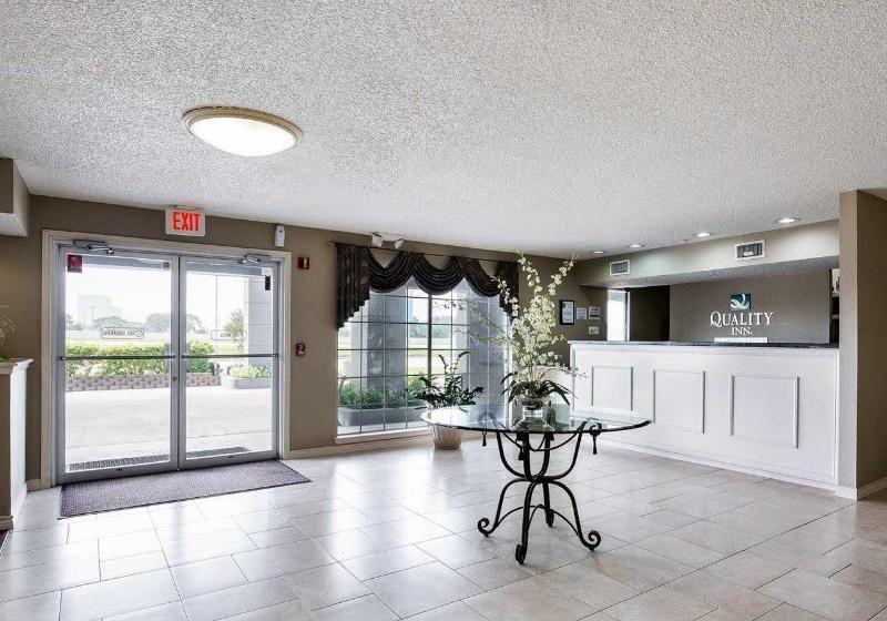 호텔 Quality Inn Clute Freeport