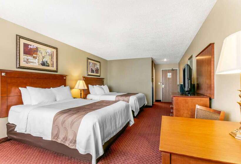 هتل Quality Inn Near Monument Health Rapid City Hospital