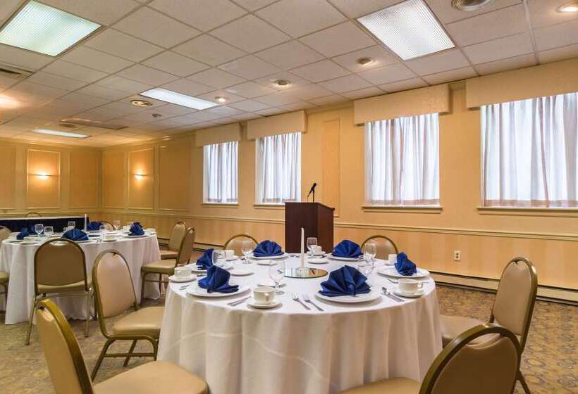 酒店 Quality Inn & Suites Conference Center