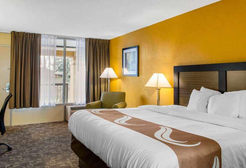 فندق Quality Inn University Area