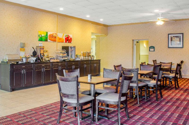 فندق Quality Inn University Area