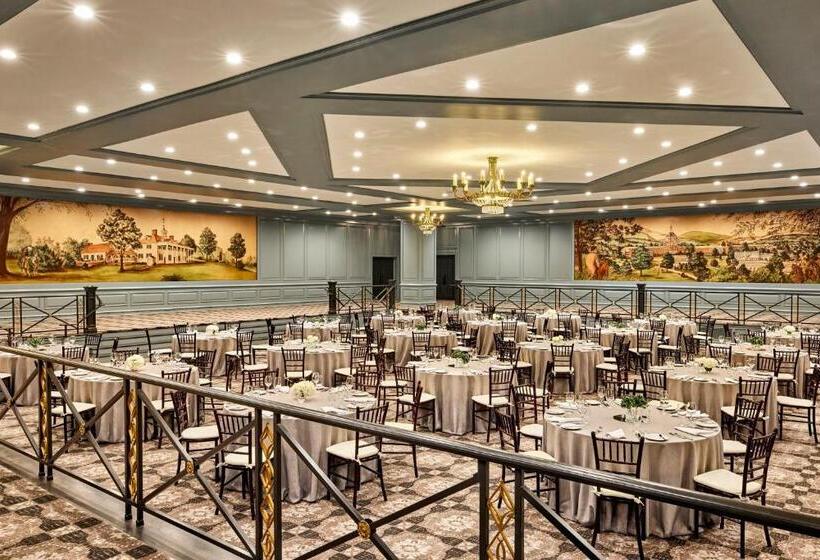 酒店 The Omni Homestead Resort & Spa