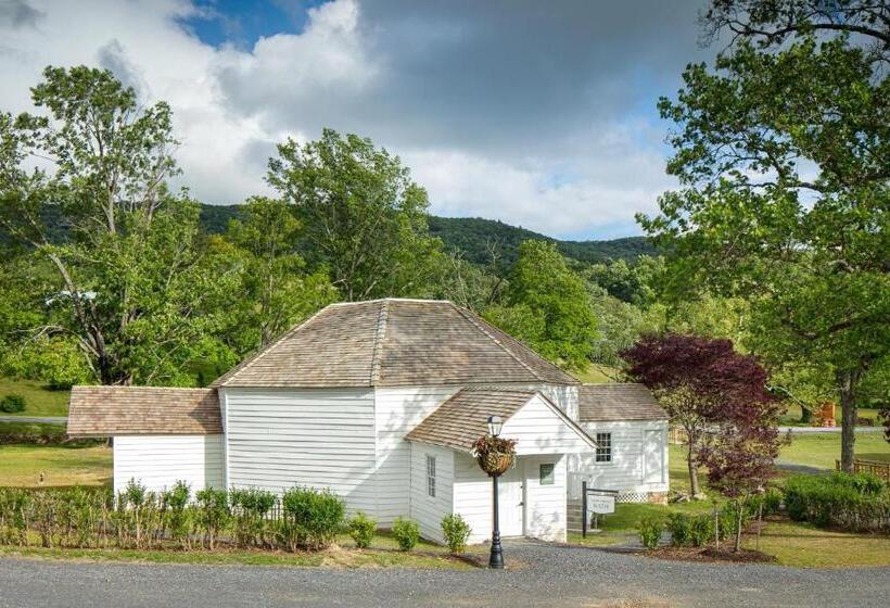 酒店 The Omni Homestead Resort & Spa