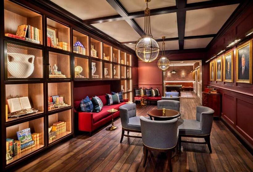 酒店 The Omni Homestead Resort & Spa