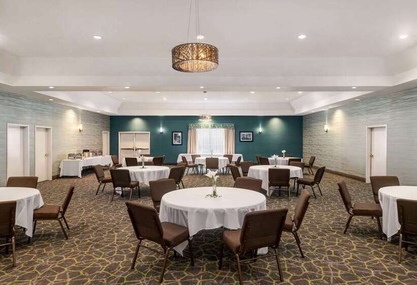 فندق Wingate By Wyndham Savannah I 95 North