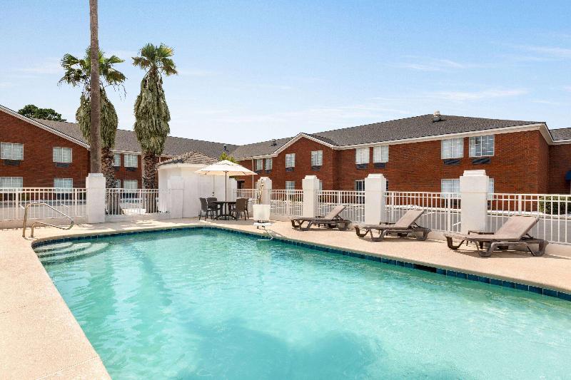 فندق Wingate By Wyndham Savannah I 95 North