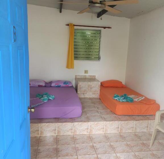 בית מלון כפרי Boca Brava Lodge