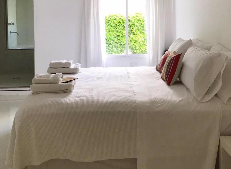 בית מלון כפרי Boutique Deluz