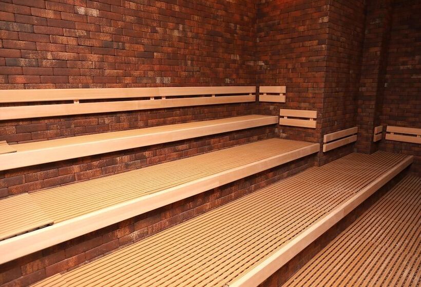 מלון כמוסות Uneru