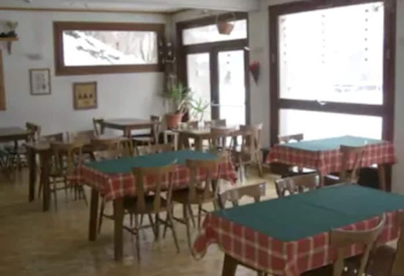 ホテル Village Vacances Le Salvagny