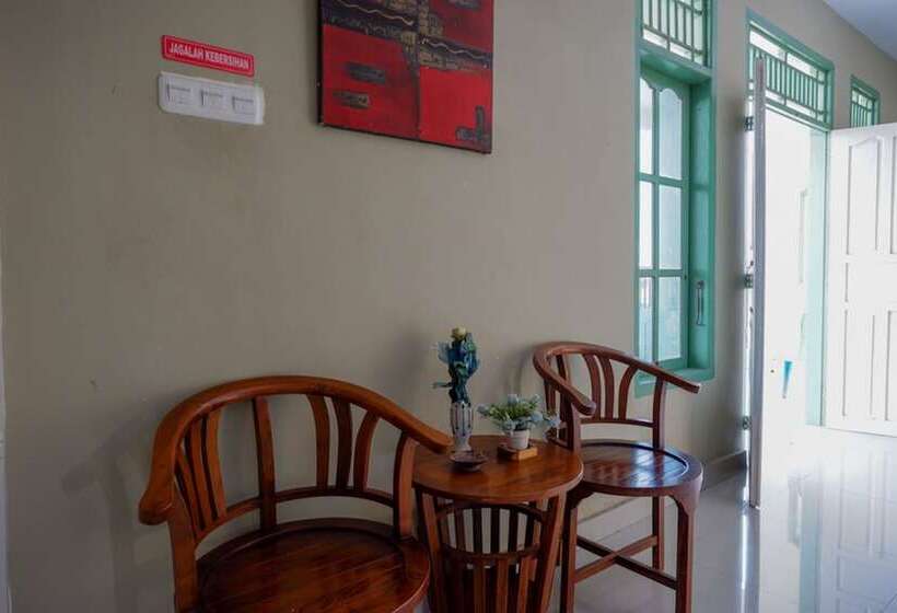 هتل Reddoorz Syariah At Jalan Jenderal Sudirman Palopo