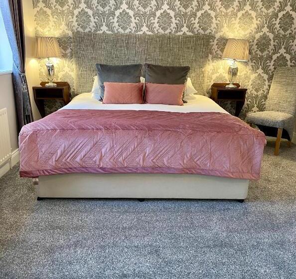 بنسيون Killaran House