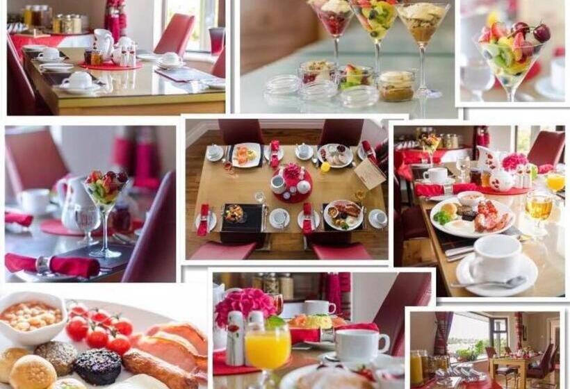 بنسيون Killaran House