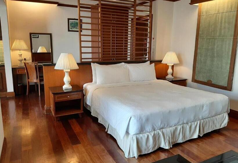 هتل Wonderland Private Chalet Port Dickson