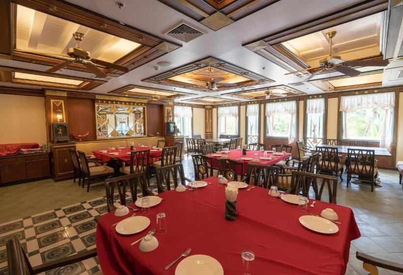 هتل Ayodhaya Palace Beach Resort   Sha Plus Certified