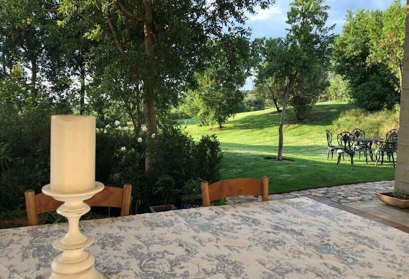 بنسيون Creek Lane Guest House