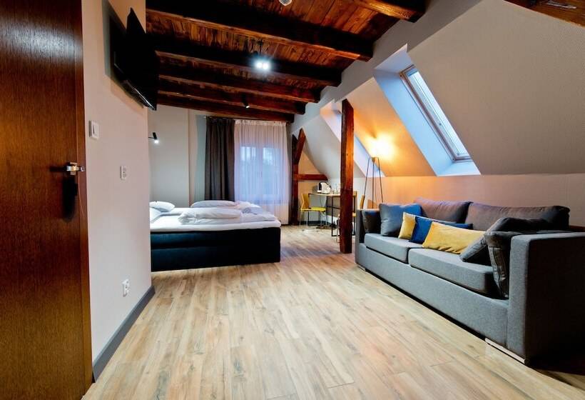 Aparthotel I Sorau