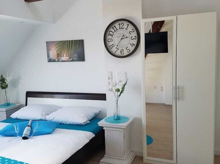 Lorenz Apartment 2