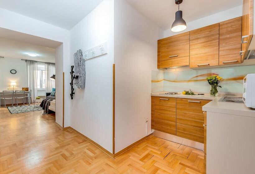 Main Street Apartments