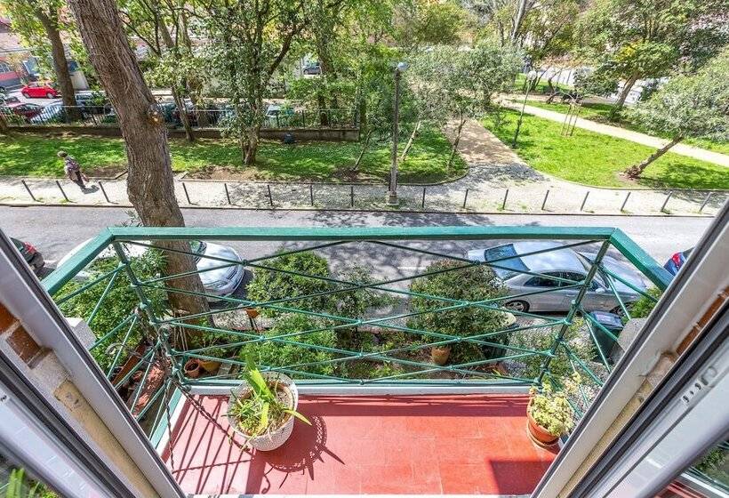 Sunny, Bright And Quiet Apartment, By Timecooler