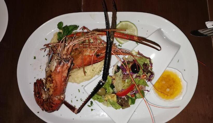 Hotel Turtle Bay Beach Resort