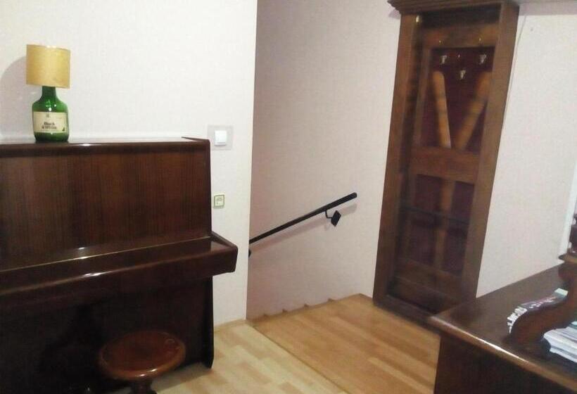 پانسیون Malgo