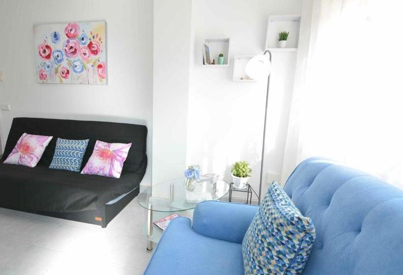 تختخواب و صبحانه Reus Bedrooms 2 Habitaciones Con Baño Privado, Sin Cocina