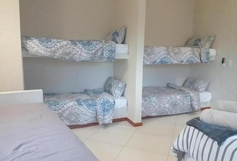 بنسيون Baia Do Ouro