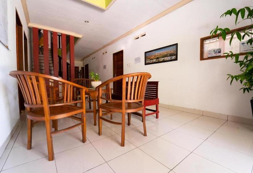 پانسیون Koolkost Syariah @ Mt Haryono Street Balikpapan