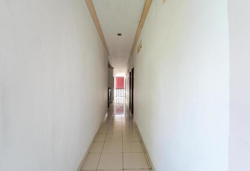 پانسیون Koolkost Syariah @ Mt Haryono Street Balikpapan