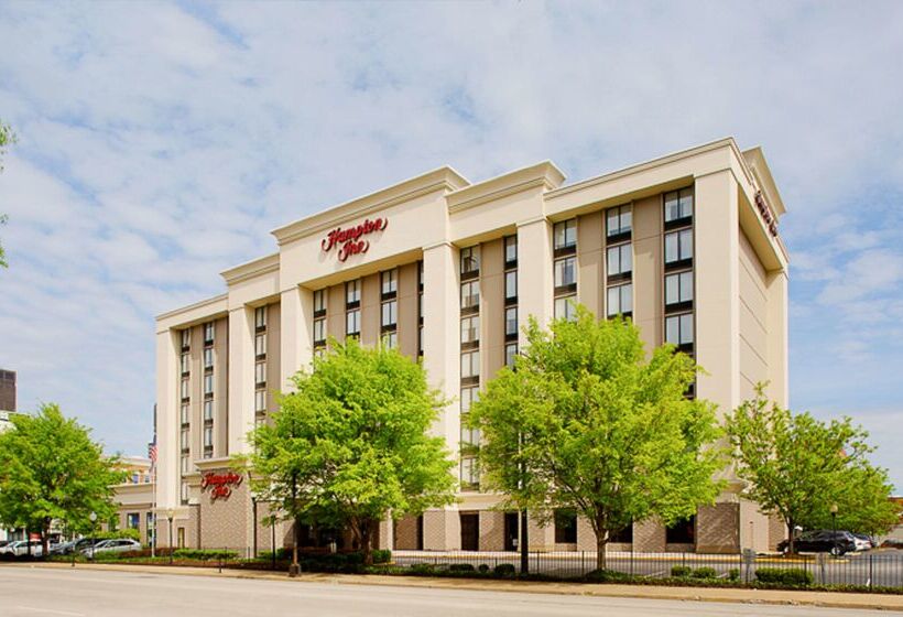 هتل Hampton Inn Louisville Downtown